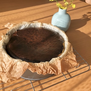 バスクチーズケーキ　18センチ型